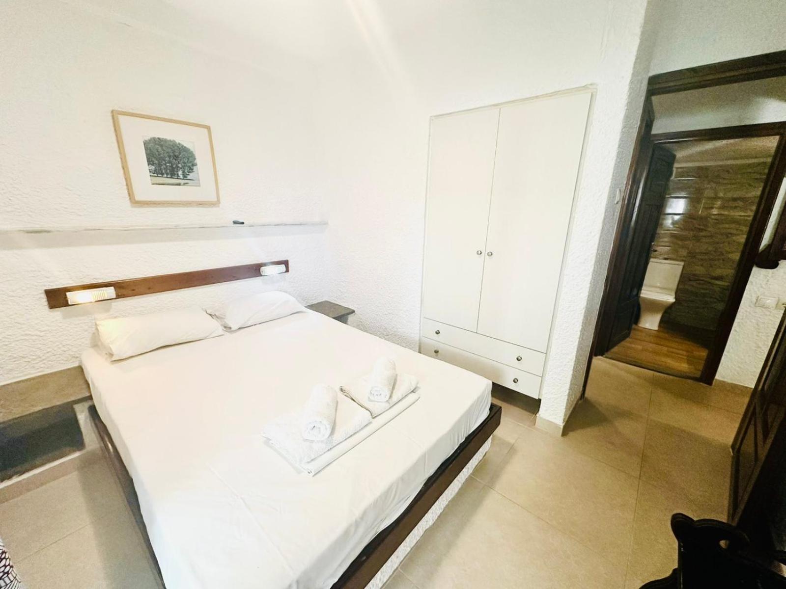 Argo Apartments 네아 포티데아 객실 사진