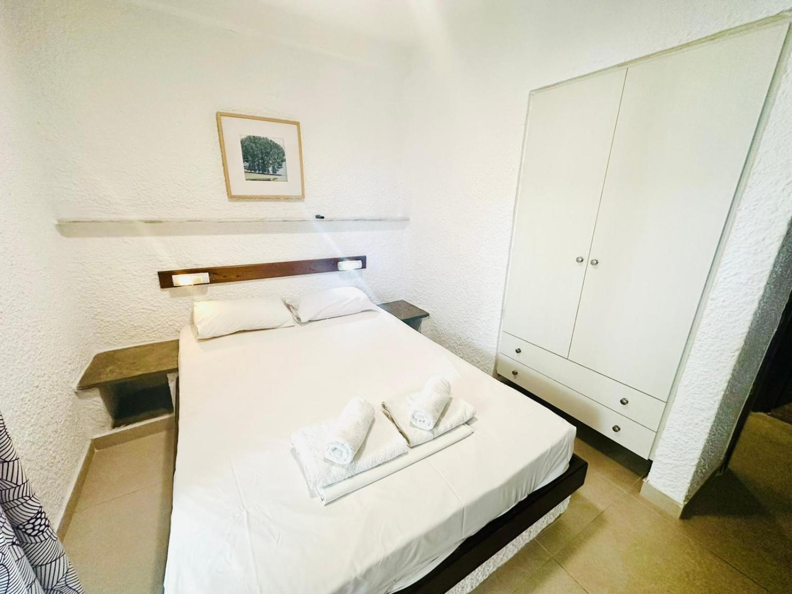 Argo Apartments 네아 포티데아 객실 사진