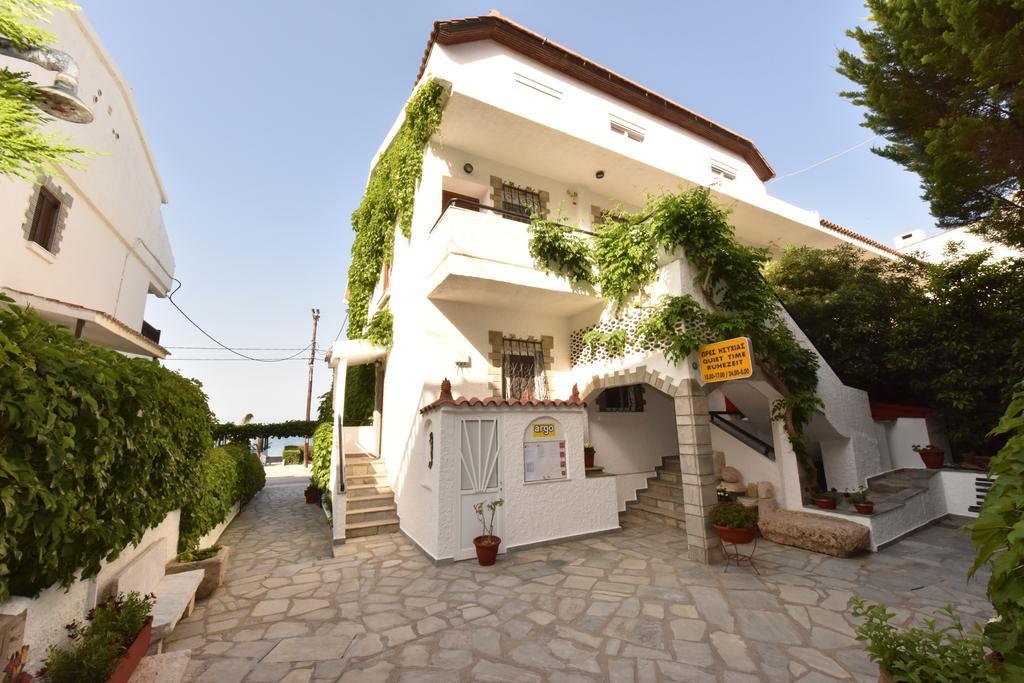 Argo Apartments 네아 포티데아 외부 사진
